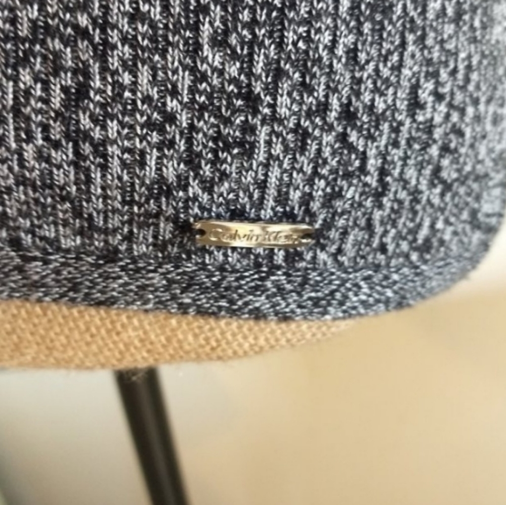 Medium Calvin Klein Ribbed Knit Crewneck Shell - Picture 4 of 7